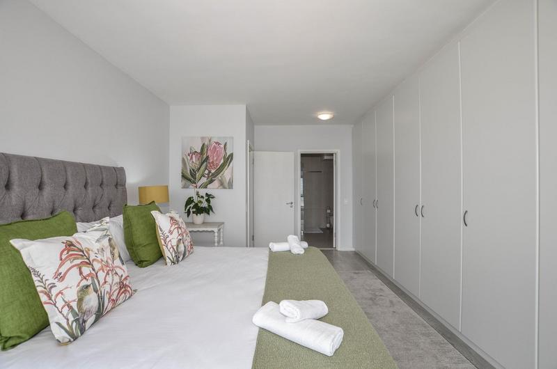 2 Bedroom Property for Sale in Dolphin Beach Western Cape